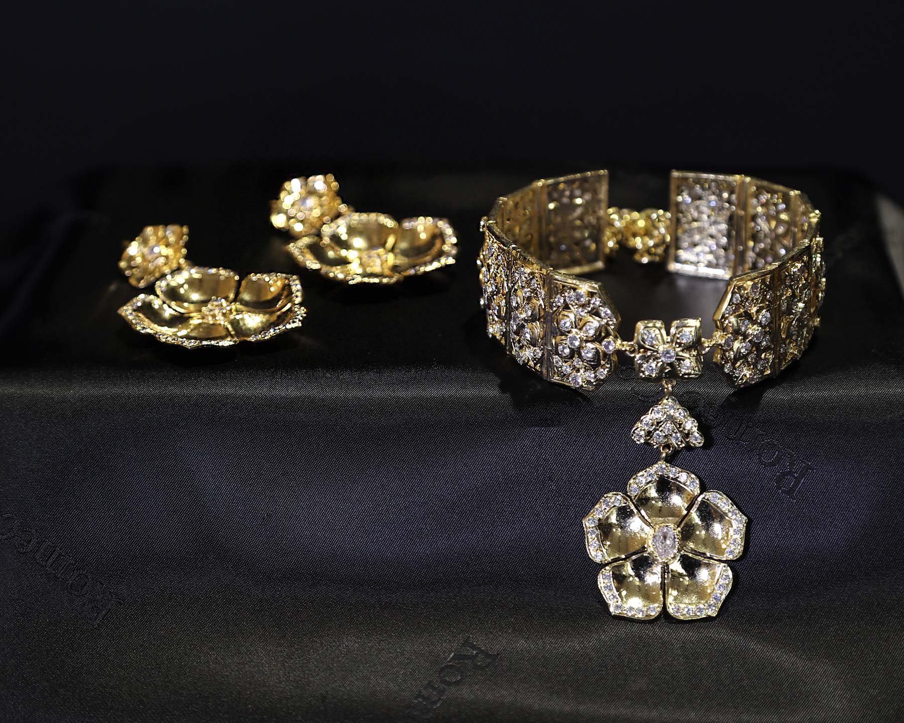 Romeo Couture - Accessoires QAL’AT M’GOUNA 2024 - Accessoires 2024 - 22