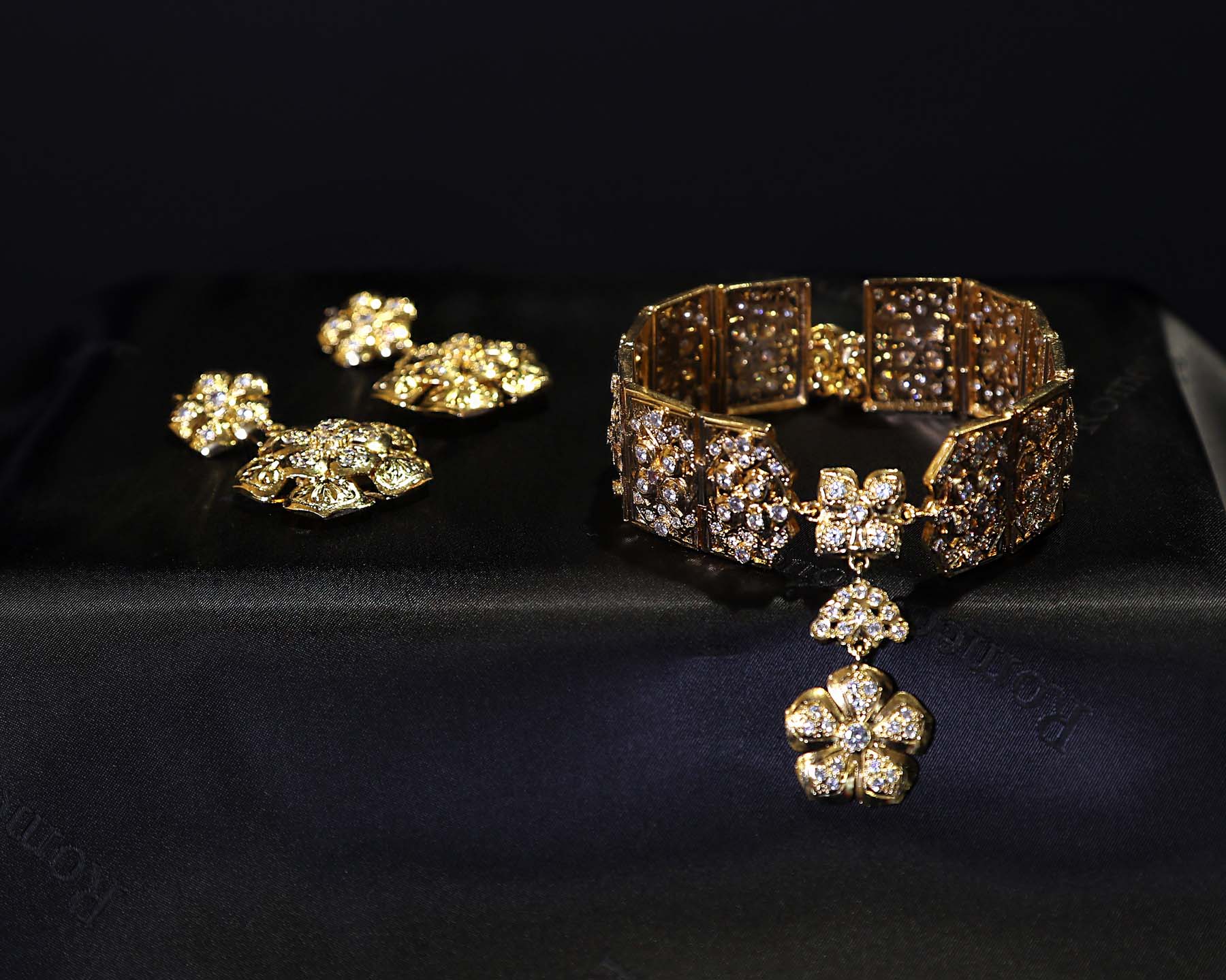 Romeo Couture - Accessoires QAL’AT M’GOUNA 2024 - Accessoires 2024 - 23