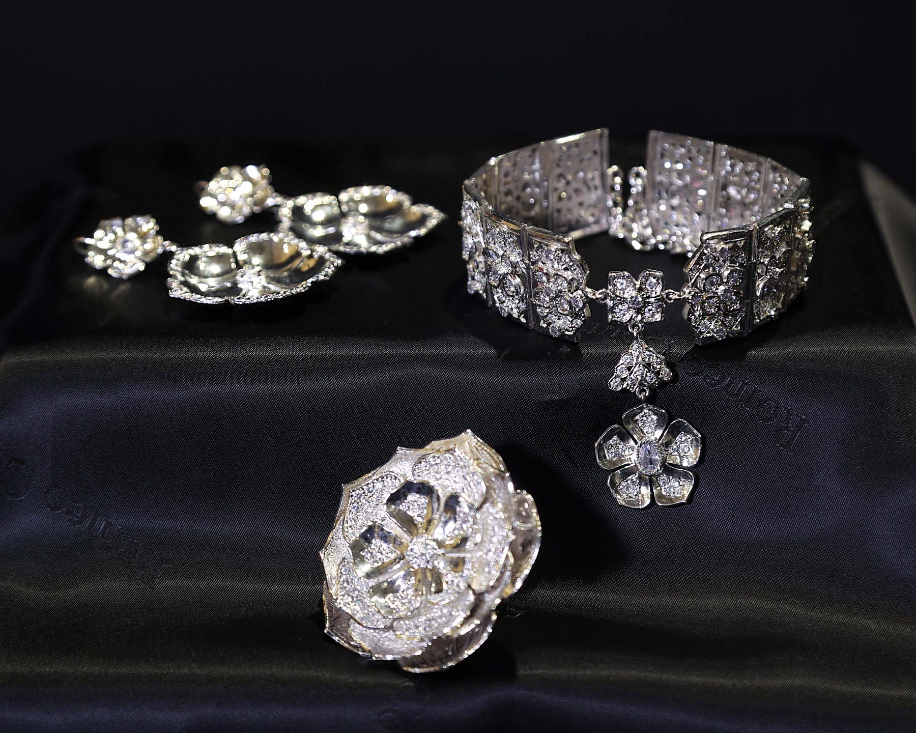 Romeo Couture - Accessoires QAL’AT M’GOUNA 2024 - Accessoires 2024 - 24