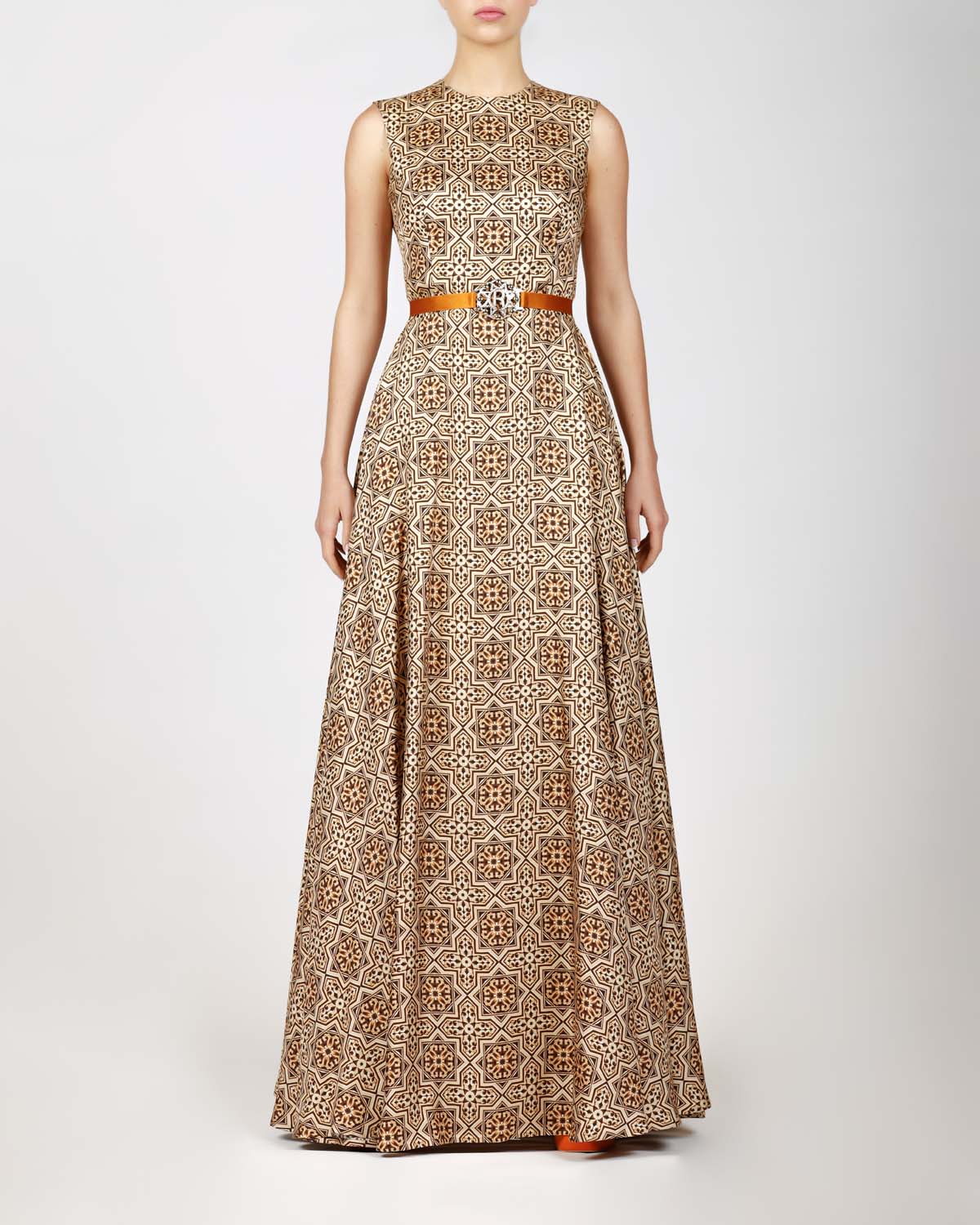 Romeo Couture - Énigme d’Inspiration Légendaire - PRÊT-À-PORTER - 6