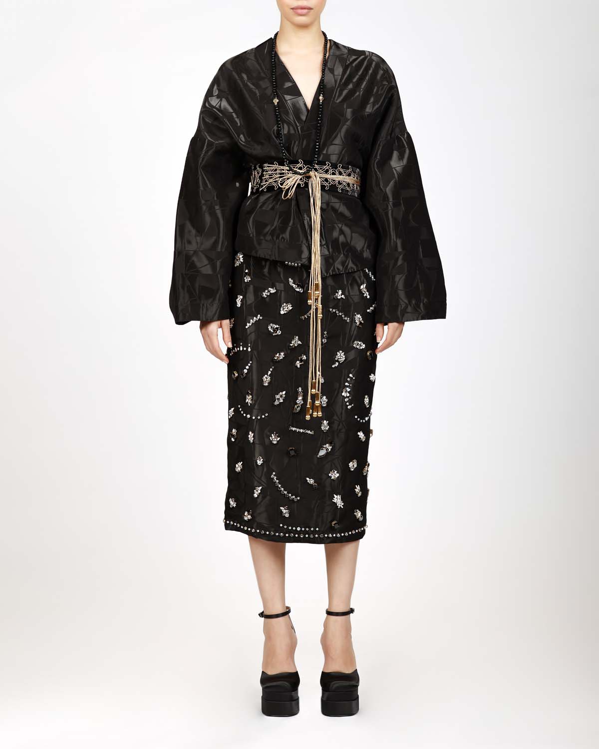 Romeo Couture - Énigme d’Inspiration Légendaire - PRÊT-À-PORTER - 13