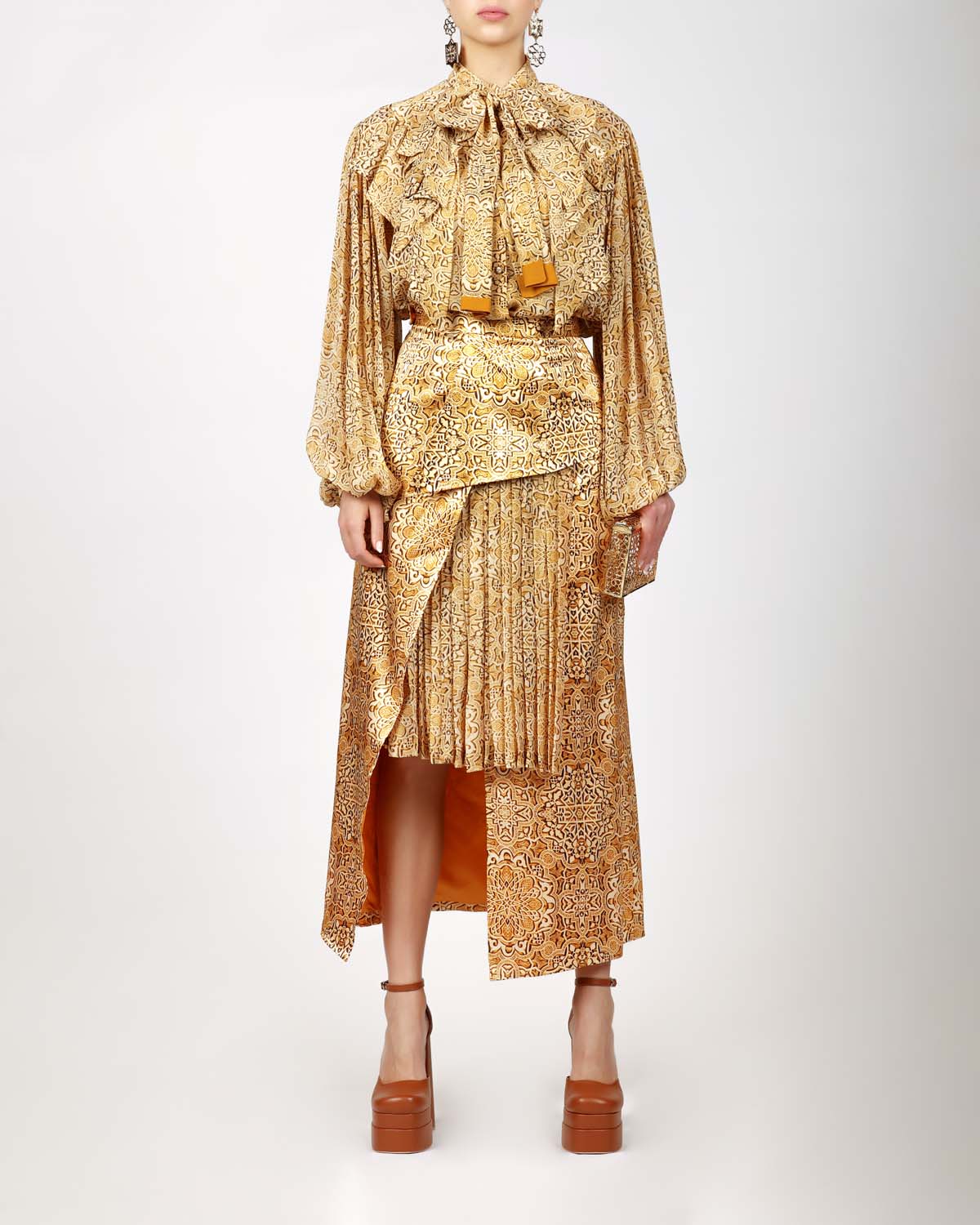 Romeo Couture - Énigme d’Inspiration Légendaire - PRÊT-À-PORTER - 14