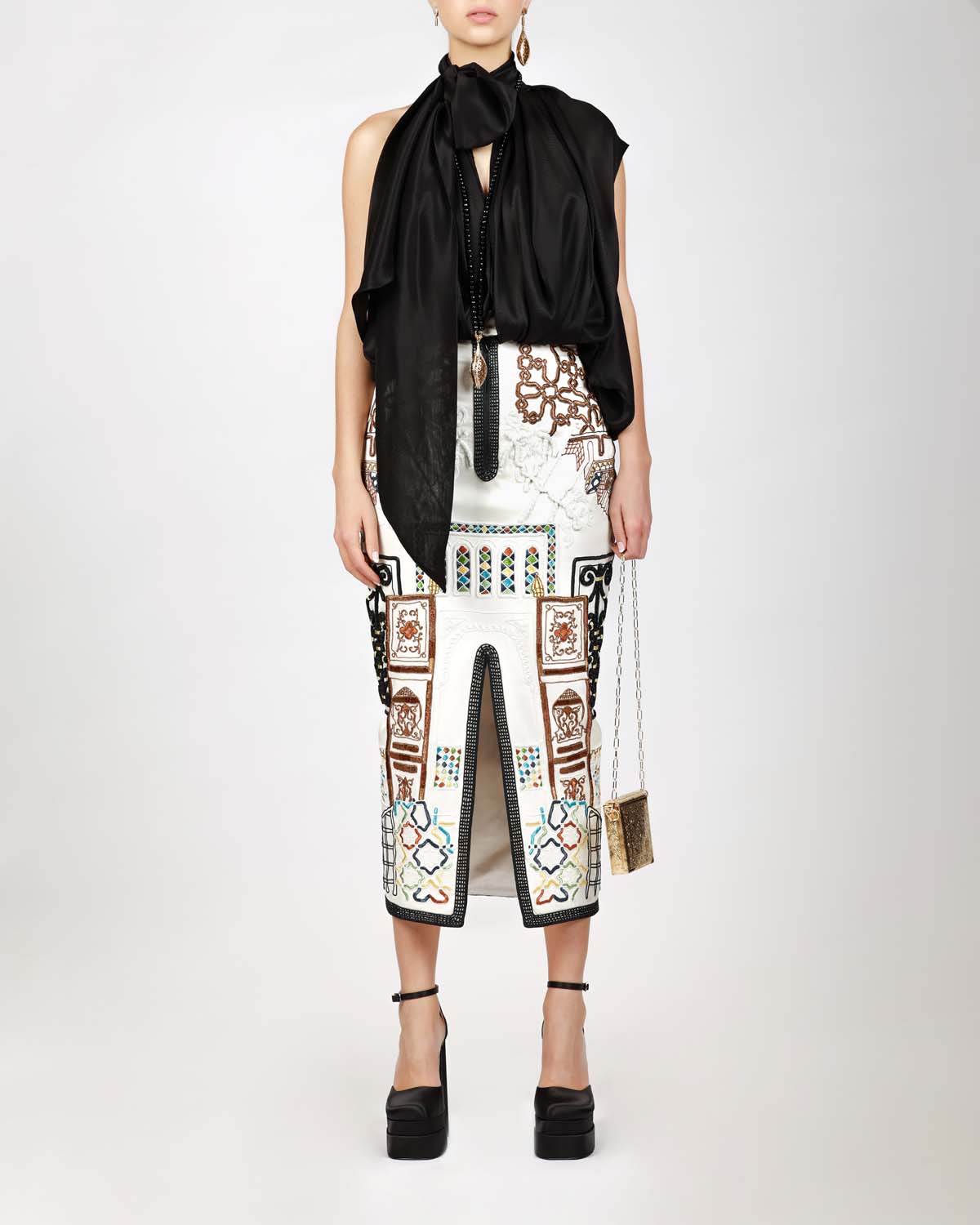 Romeo Couture - Énigme d’Inspiration Légendaire - PRÊT-À-PORTER - 25