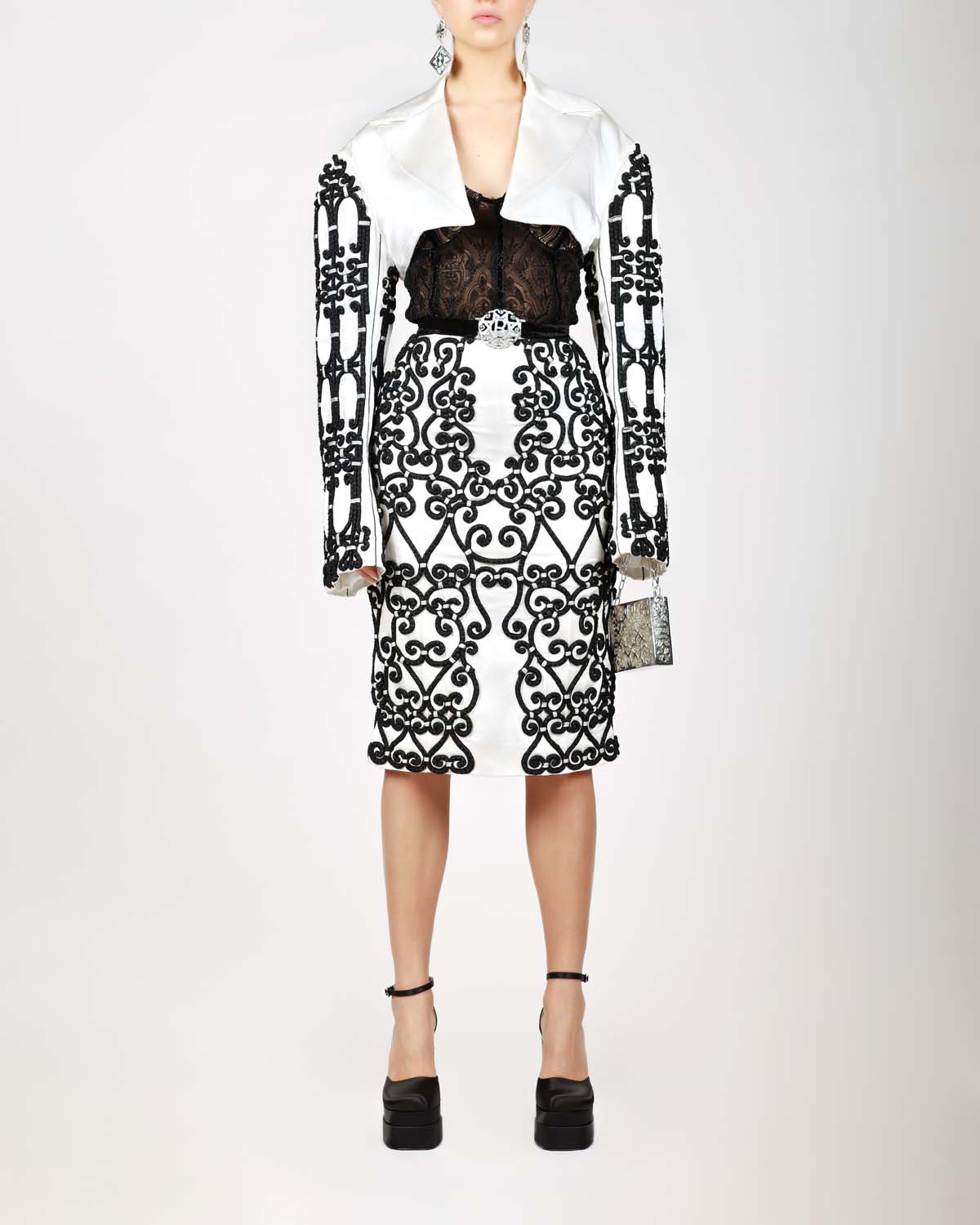 Romeo Couture - Énigme d’Inspiration Légendaire - PRÊT-À-PORTER - 32