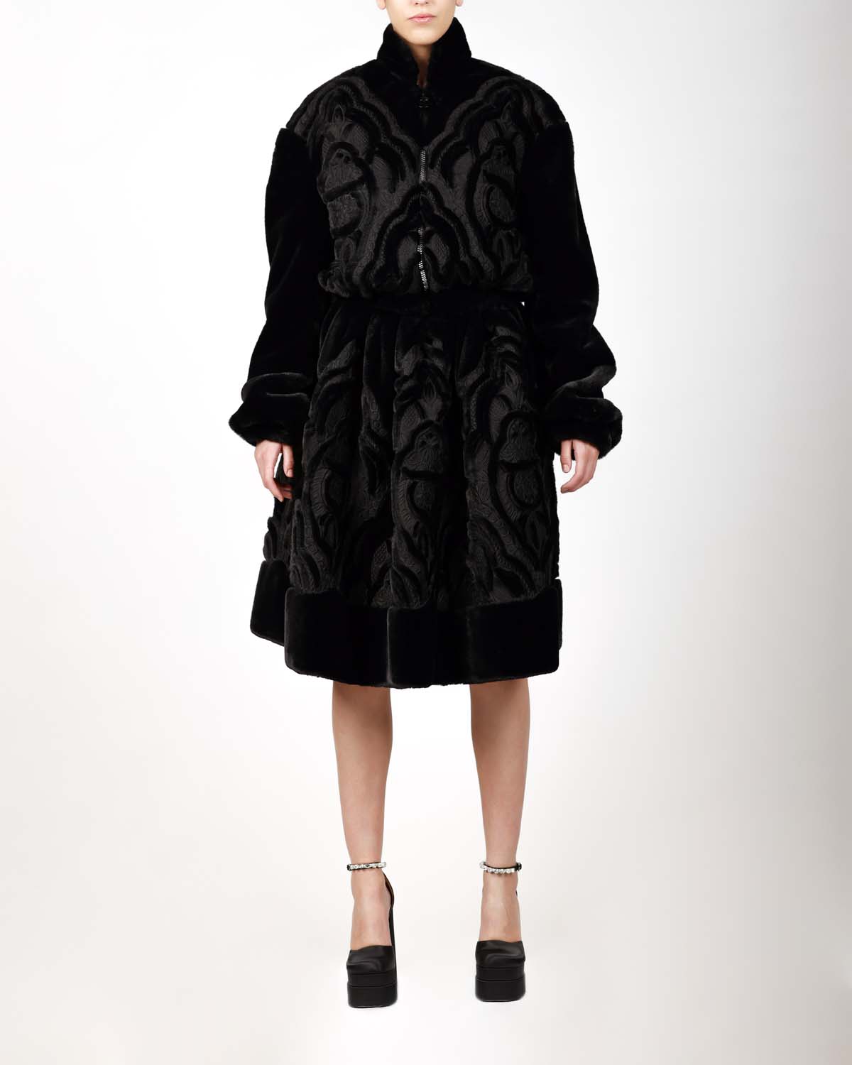 Romeo Couture - Énigme d’Inspiration Légendaire - PRÊT-À-PORTER - 56