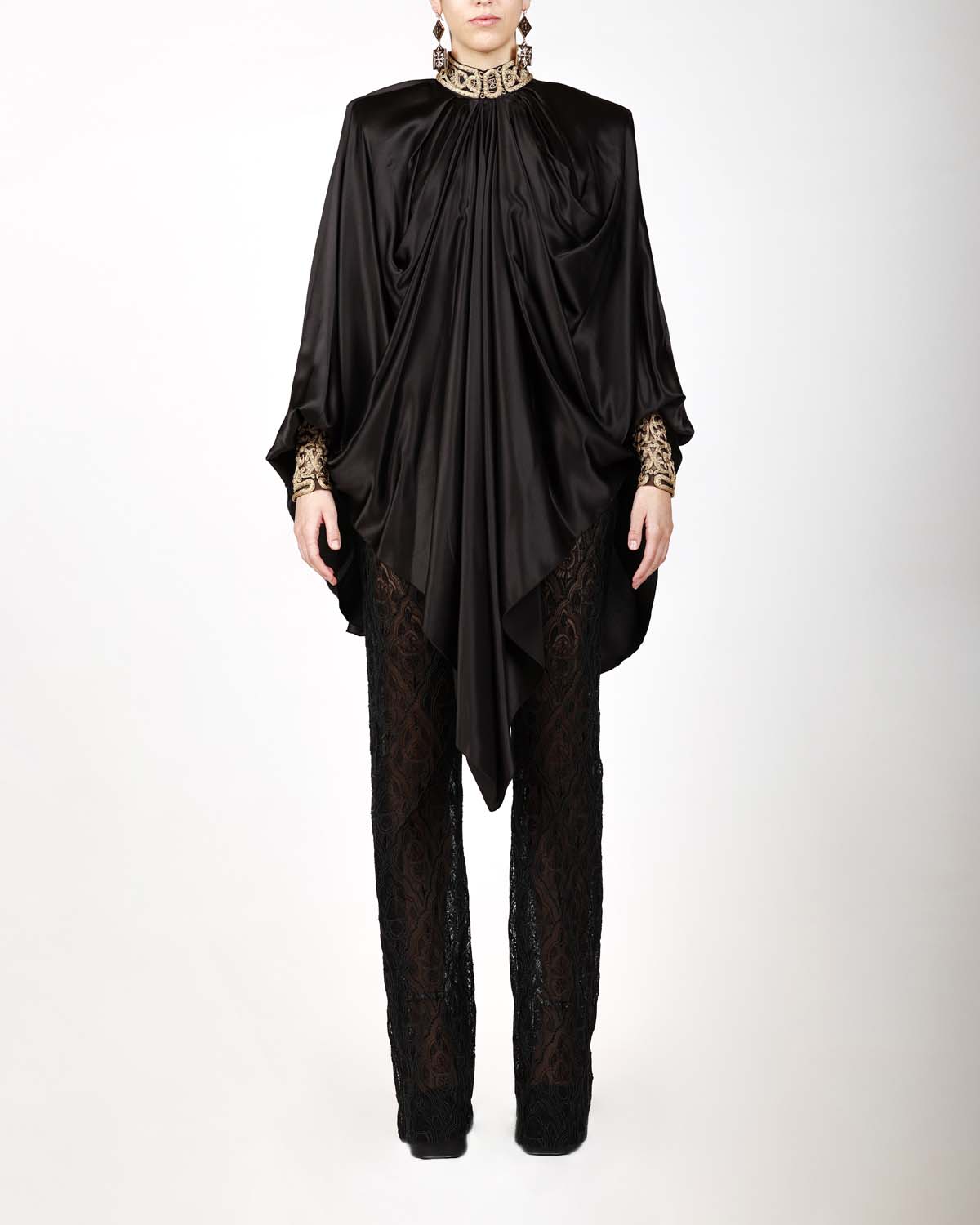 Romeo Couture - Énigme d’Inspiration Légendaire - PRÊT-À-PORTER - 61