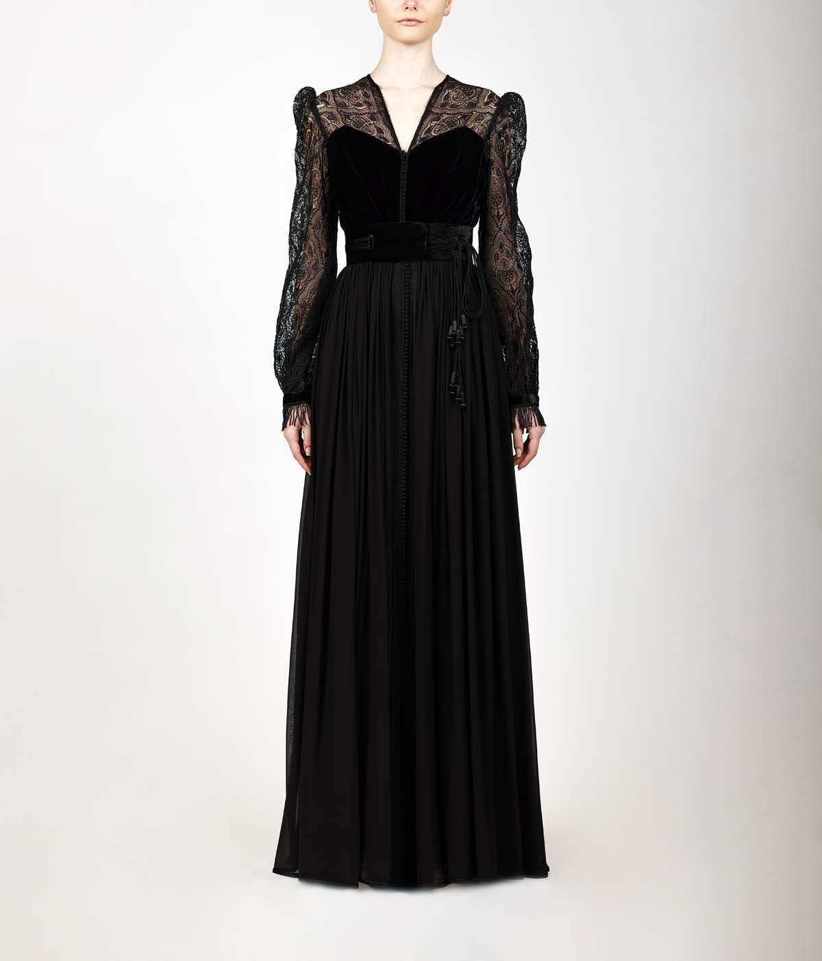 Romeo Couture - Énigme d’Inspiration Légendaire - PRÊT-À-PORTER - 63