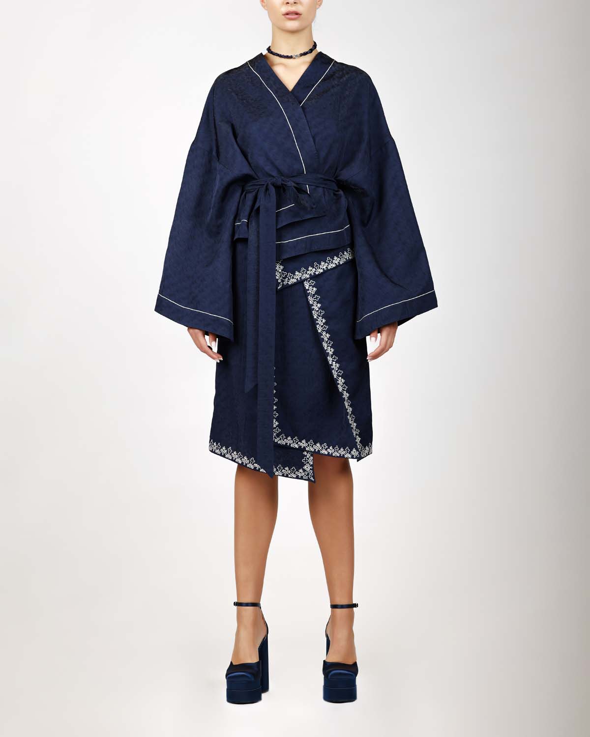 Romeo Couture - Énigme d’Inspiration Légendaire - PRÊT-À-PORTER - 79