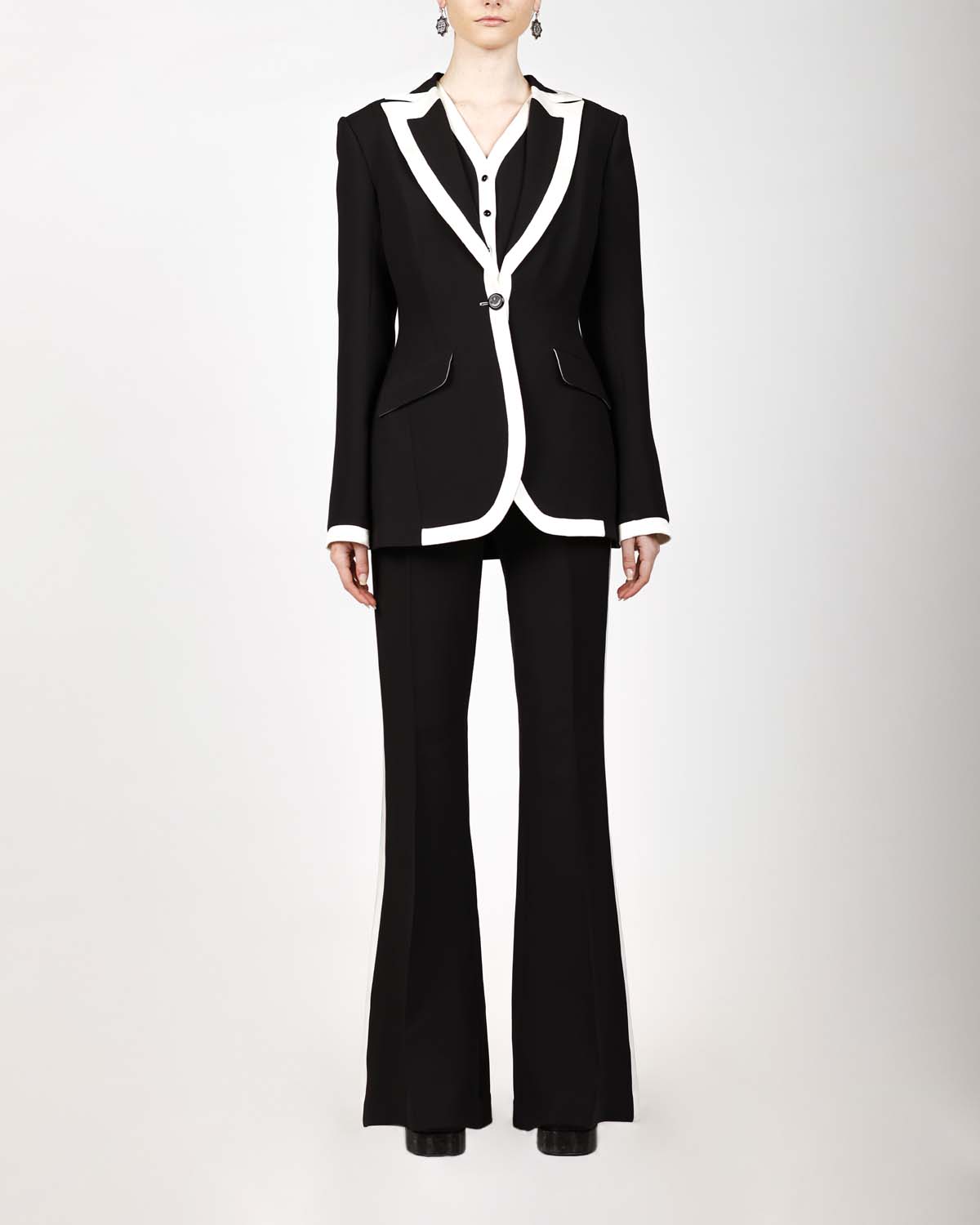 Romeo Couture - Énigme d’Inspiration Légendaire - PRÊT-À-PORTER - 85