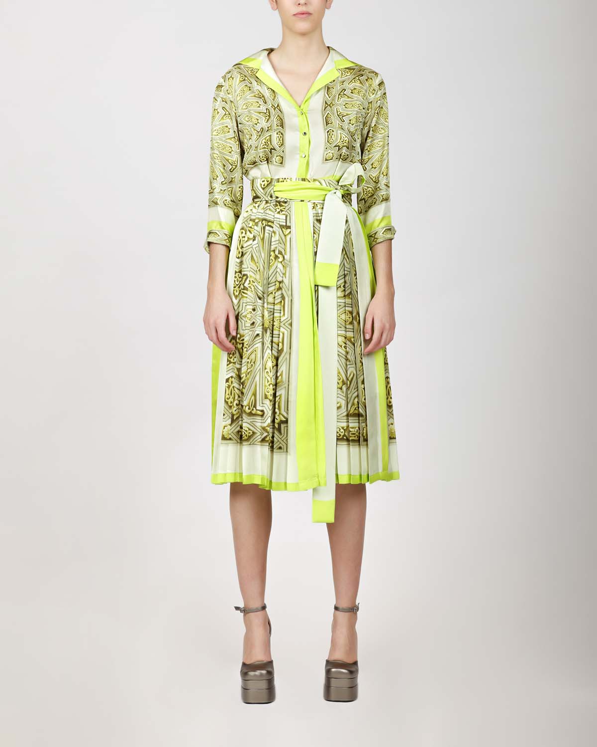 Romeo Couture - Énigme d’Inspiration Légendaire - PRÊT-À-PORTER - 93